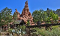 Frontierland- Disneyland